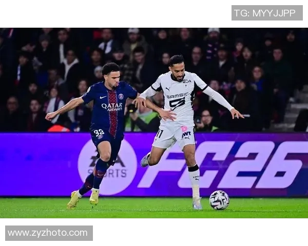 曼联逆转巴黎圣日耳曼点球大战精彩瞬间引发全场狂欢赛后点评