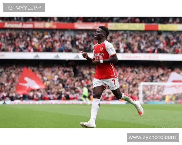 意甲激战热刺与阿森纳握手言和绝杀瞬间点燃全场激情