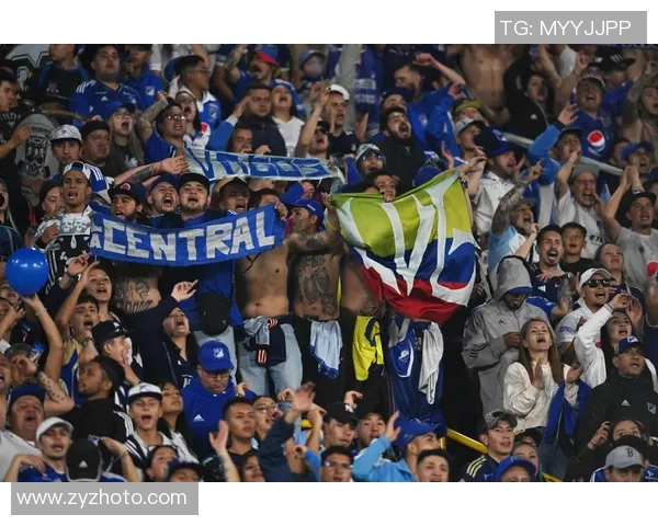 西甲焦点战曼城小胜热刺乌龙球引发争议判罚全场沸腾