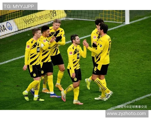 友谊赛多特蒙德与AC米兰战平红牌事件引发全场热议与十大精彩瞬间回顾