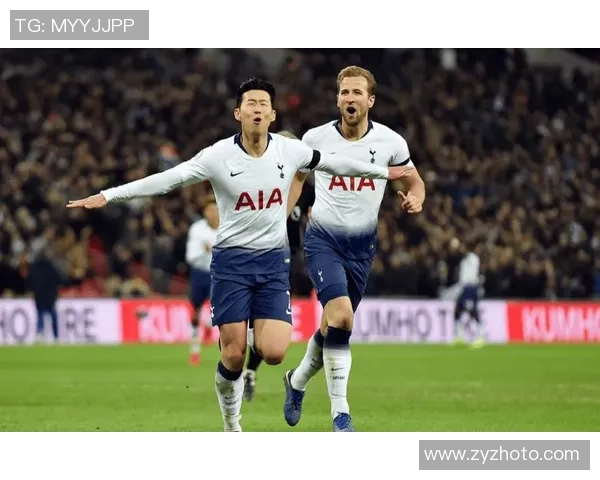 欧联杯激战平局热刺与阿森纳鏖战90分钟引发全场热议